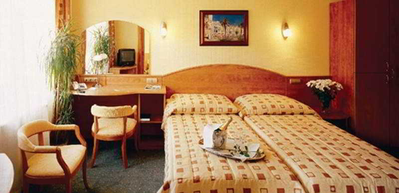 Normafa Hotel Budapest Room photo